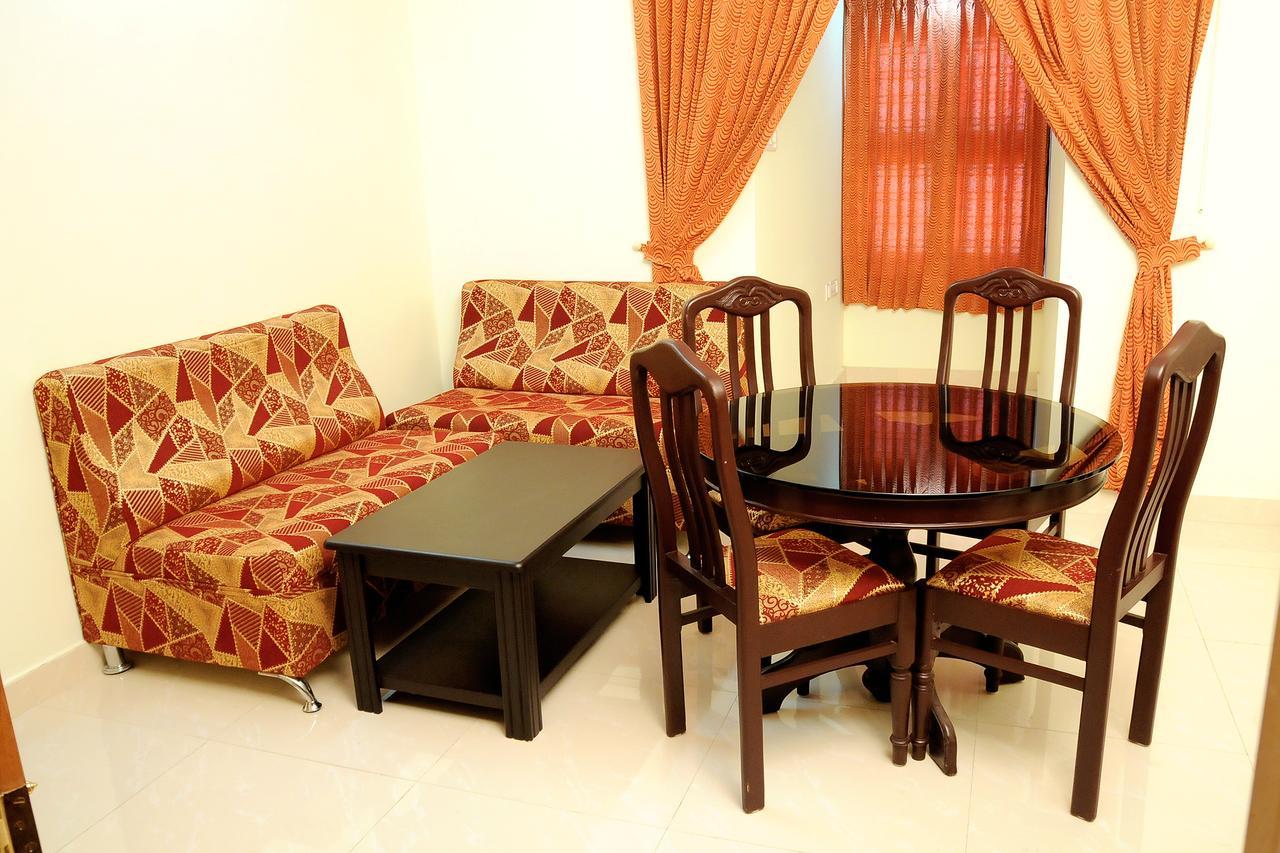 Hotel Anandkrishna Residency Guruvāyūr Esterno foto