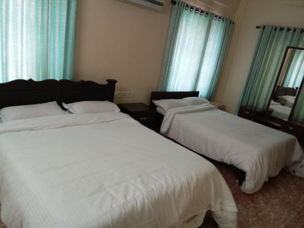 Hotel Anandkrishna Residency Guruvāyūr Esterno foto