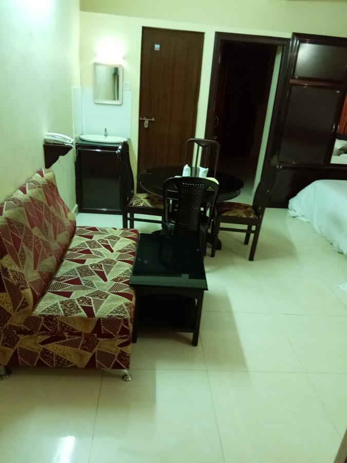 Hotel Anandkrishna Residency Guruvāyūr Esterno foto